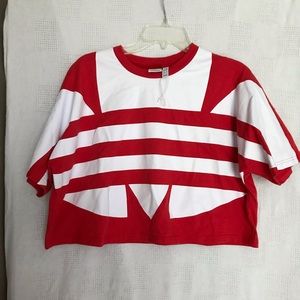 Cute Red and White Adidas crop top. M